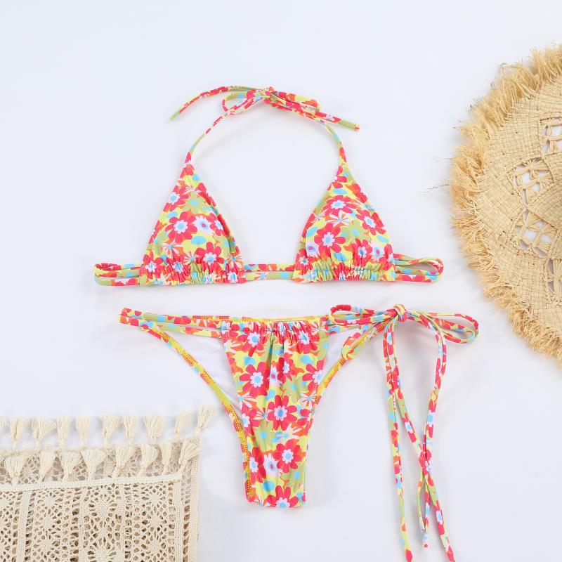 2024 Стильный европейский и американский купальник с разрезами на бинтах - Женское новое сексуальное бикини с принтом Large цветочные печати
2024 Стильный европейский и американский купальник с разрезами на бинтах - Женское новое сексуальное бикини с принтом Large цветочные печати