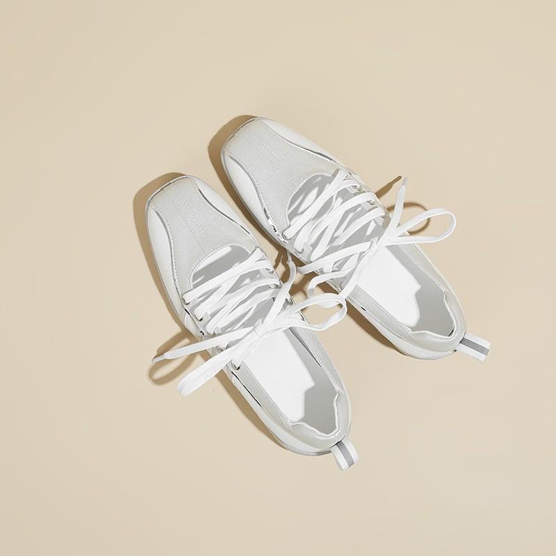 Niche sports ballet single shoes women s silver-white retro flat-bottomed straps Mary Jane shoes women 35 серебро белый
Niche sports ballet single shoes women s silver-white retro flat-bottomed straps Mary Jane shoes women 35 серебро белый