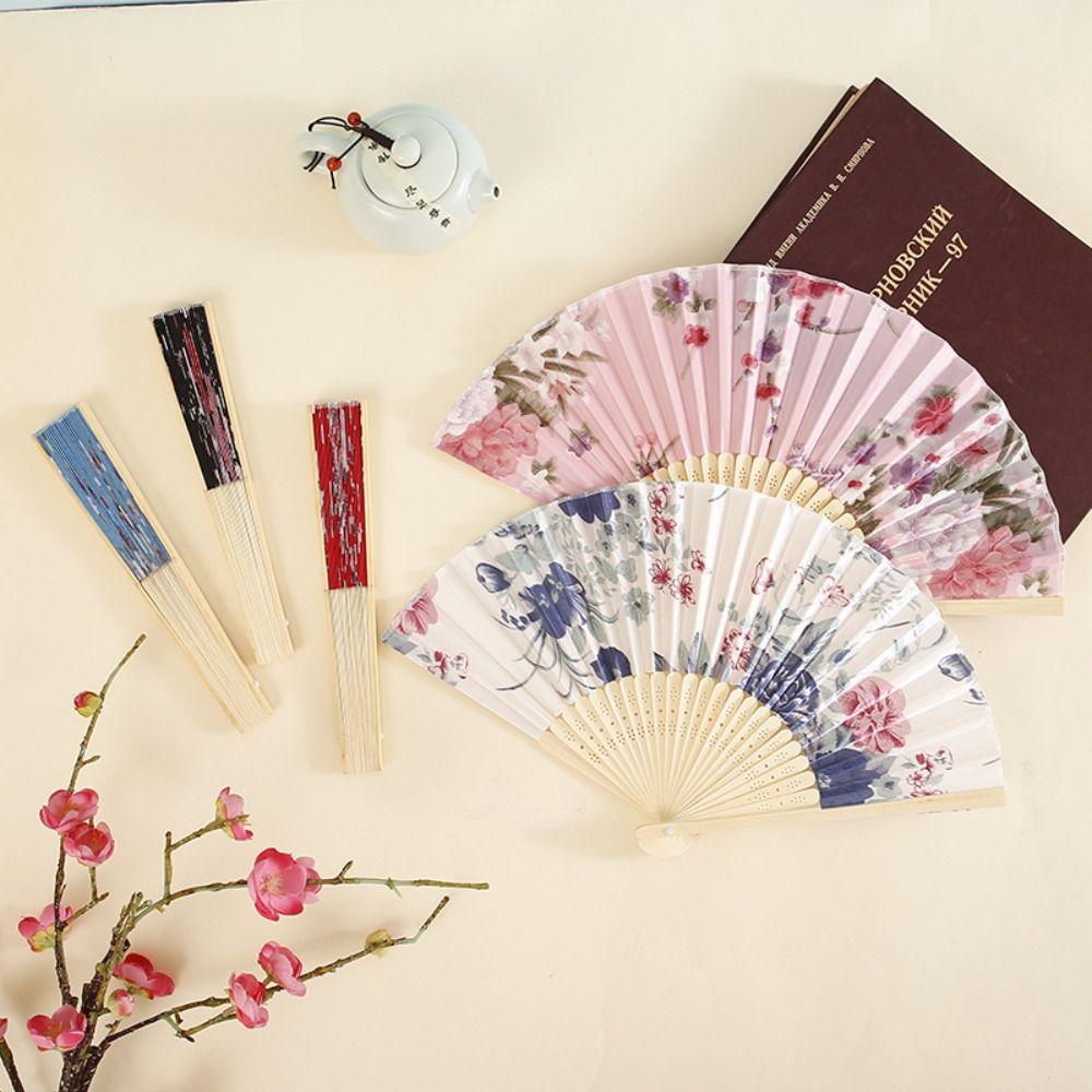 Portable Ink Folding Fan Chinese Style Ancient Hand Fan High Quality Antique Folding Fan
Portable Ink Folding Fan Chinese Style Ancient Hand Fan High Quality Antique Folding Fan