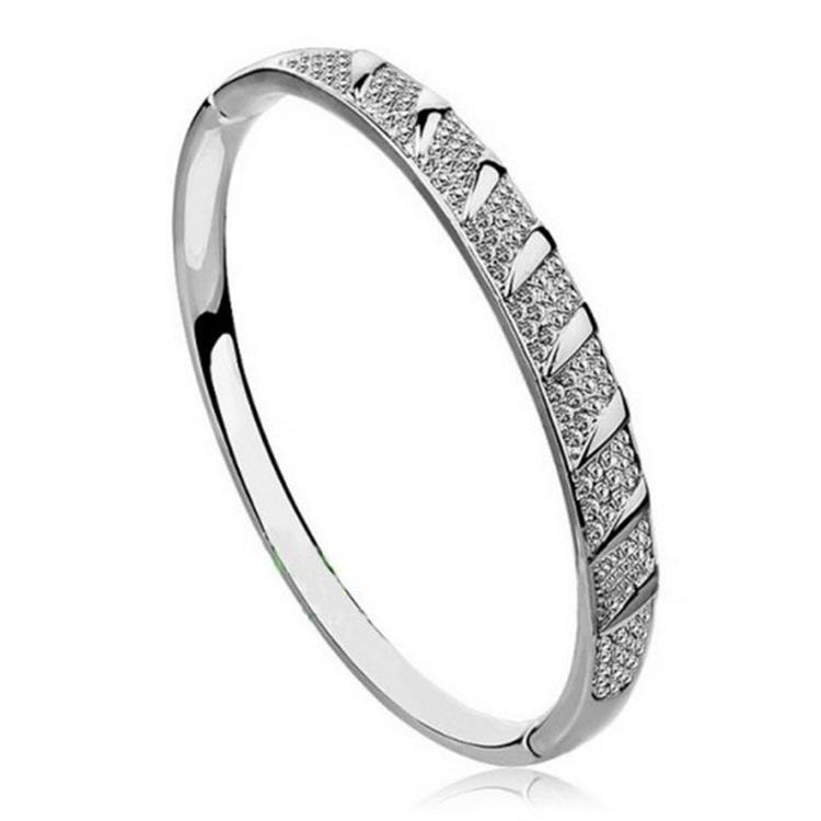 Colorful Zircon Circular Bangle Sparkle Wristband Glitter Shimmer Wrist Jewelry Fashion Bracelet Women Bangle Dazzle Trendy Stylish серебро белый
Colorful Zircon Circular Bangle Sparkle Wristband Glitter Shimmer Wrist Jewelry Fashion Bracelet Women Bangle Dazzle Trendy Stylish серебро белый
