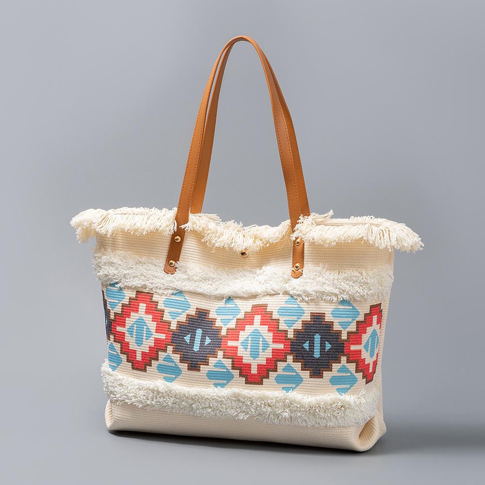 Bohemian Tassel Handbag, Ethnic Canvas Tote Bag for Women, Large Capacity Beach Vacation Shoulder Bag with Flowing Fringe 50 10 35CM
Bohemian Tassel Handbag, Ethnic Canvas Tote Bag for Women, Large Capacity Beach Vacation Shoulder Bag with Flowing Fringe 50 10 35CM