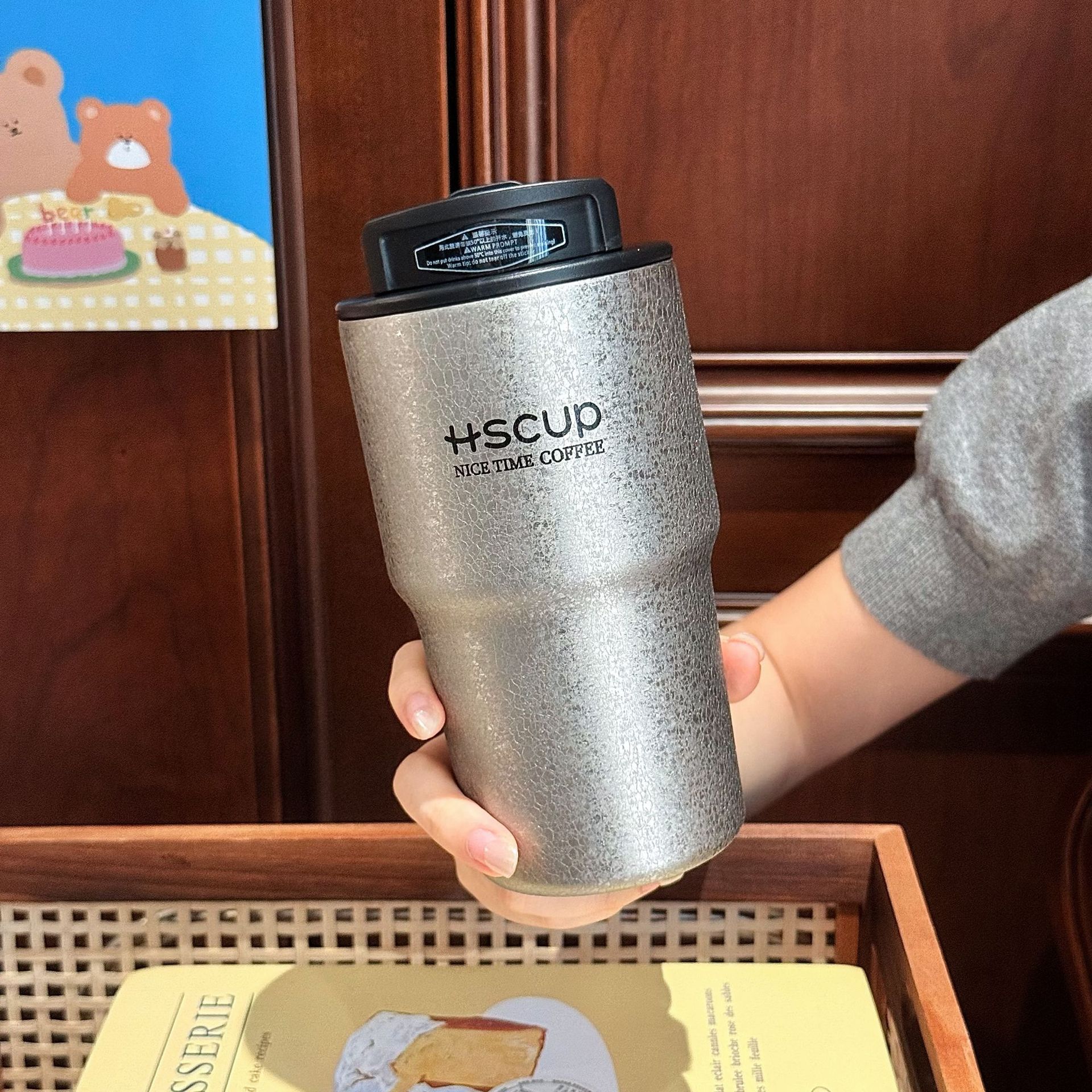 Simple double drinking coffee cup portable car cold accompanying water cup high value 316 stainless steel thermos cup 550ml
Simple double drinking coffee cup portable car cold accompanying water cup high value 316 stainless steel thermos cup 550ml
