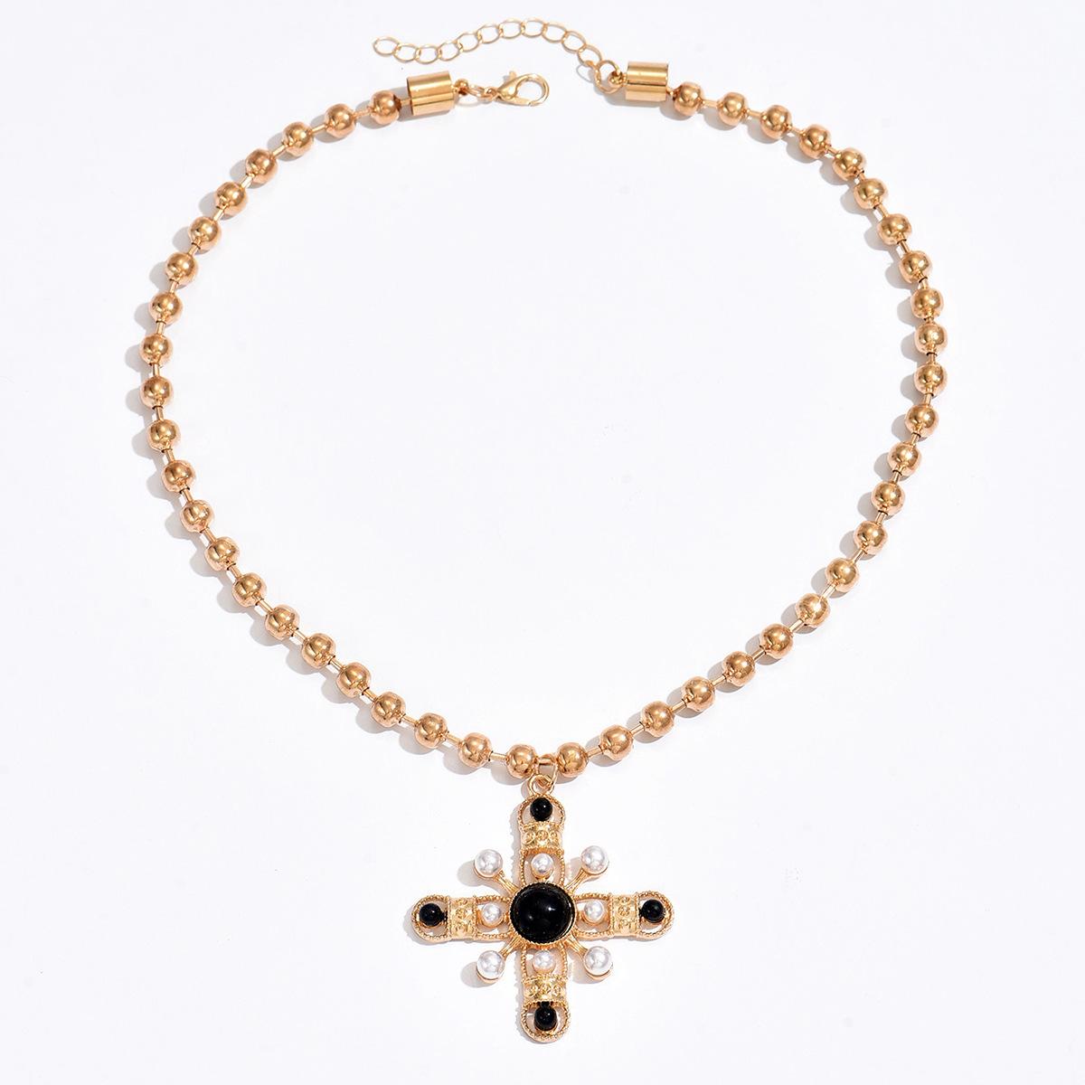 Imitation pearl cross necklace European and American pendant niche octagram retro beaded chain collarbone chain
Imitation pearl cross necklace European and American pendant niche octagram retro beaded chain collarbone chain