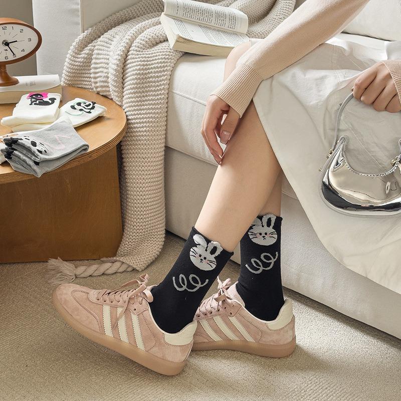 Animal-patterned Women s Boneless Mid-calf Socks, Cotton Socks, Panda Sweat-absorbing and Breathable High-top Stockings, Fashionable and Versatile 1 pair
Animal-patterned Women s Boneless Mid-calf Socks, Cotton Socks, Panda Sweat-absorbing and Breathable High-top Stockings, Fashionable and Versatile 1 pair