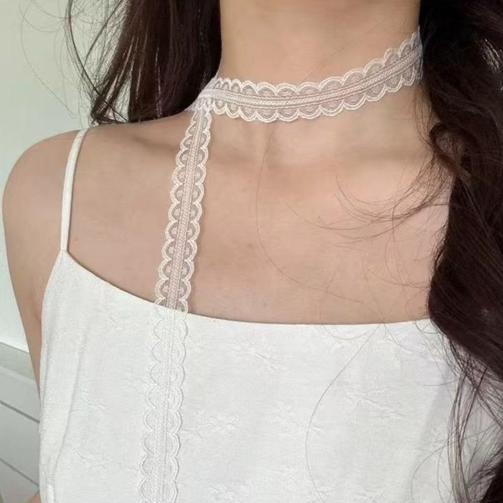 New Gothic Lace Choker Necklace Stacked Layered Design Lace Strap Necklace Y2k Ballet Style Clavicle Chain Jewelry белый
New Gothic Lace Choker Necklace Stacked Layered Design Lace Strap Necklace Y2k Ballet Style Clavicle Chain Jewelry белый