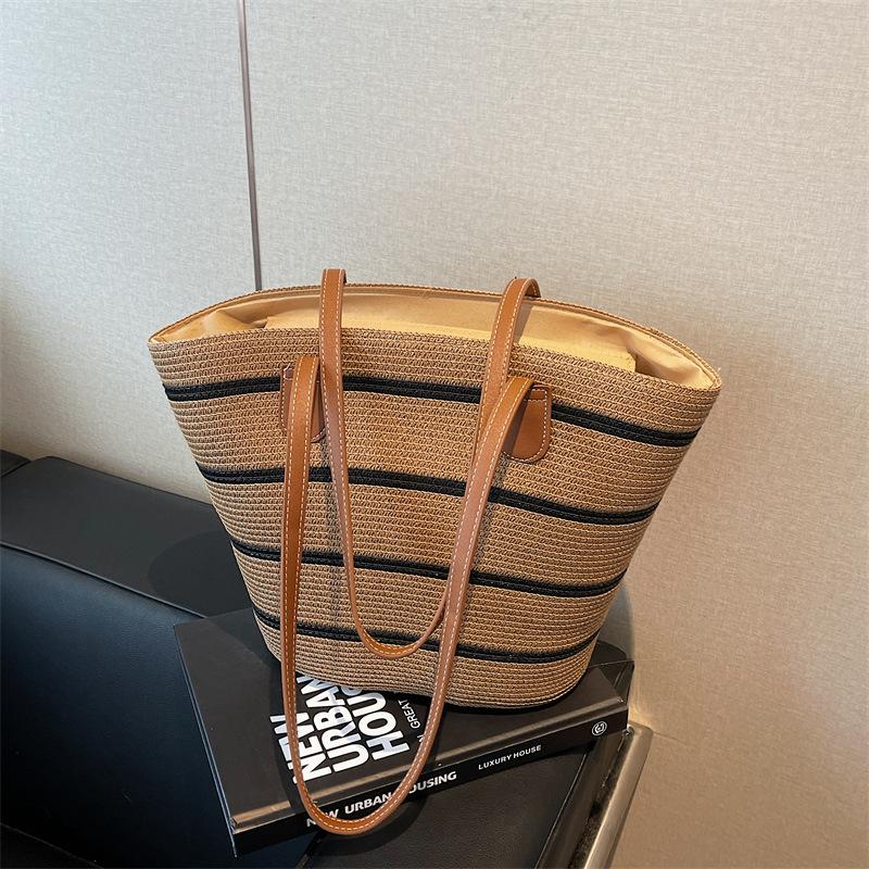 Соломенная сумка Женская сумочка Пляжная сумка-тоут Большая вместимость плетеная сумка через плечо Сумка из ротанговой соломы Сумка-ведро коричневый
Соломенная сумка Женская сумочка Пляжная сумка-тоут Большая вместимость плетеная сумка через плечо Сумка из ротанговой соломы Сумка-ведро коричневый