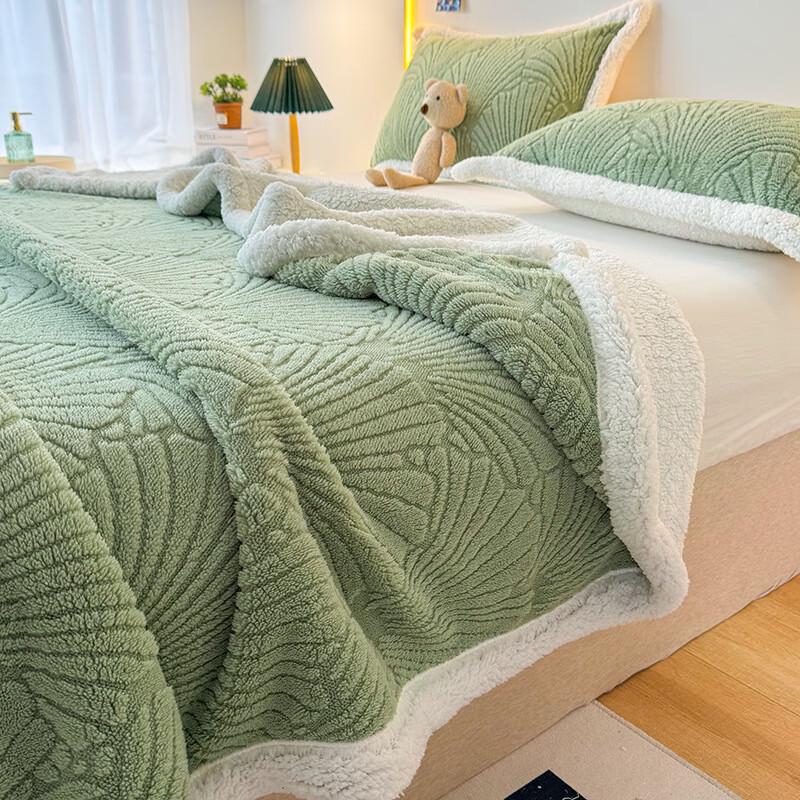 OEING Carved Plush Lamb Velvet Blanket 200x230cm
OEING Carved Plush Lamb Velvet Blanket 200x230cm