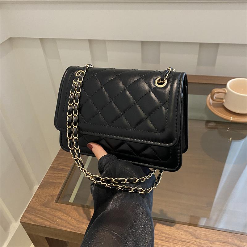 French bag women s bag 2025 new fashion versatile shoulder messenger bag diamond chain bag рожевий
French bag women s bag 2025 new fashion versatile shoulder messenger bag diamond chain bag рожевий