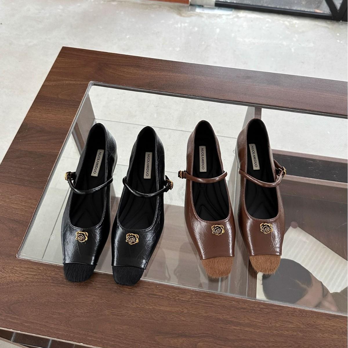 Tide Bunan~ Xiaoxiangfeng Camellia Mary Jane Shoes Women s inner height-increasing single shoes with temperament retro evening shoes 35 чорний
Tide Bunan~ Xiaoxiangfeng Camellia Mary Jane Shoes Women s inner height-increasing single shoes with temperament retro evening shoes 35 чорний