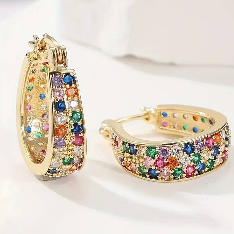Huitan Luxury Gold Color Hoop Earrings for Women Fashion Party Wedding Accessories with Colorful Brilliant CZ Engagement Zircon
Huitan Luxury Gold Color Hoop Earrings for Women Fashion Party Wedding Accessories with Colorful Brilliant CZ Engagement Zircon