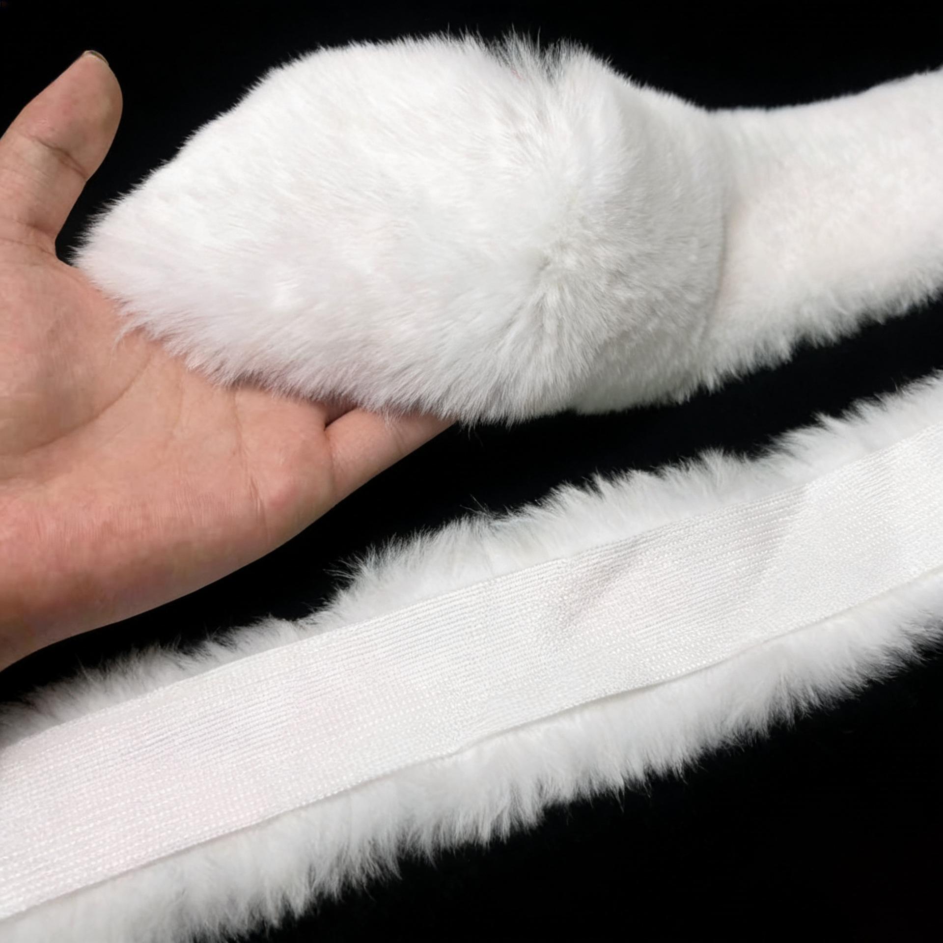6cm Wide Plush Imitation Rabbit Fur Trim for Shawls, Capes, and DIY Clothing Accessories
6cm Wide Plush Imitation Rabbit Fur Trim for Shawls, Capes, and DIY Clothing Accessories