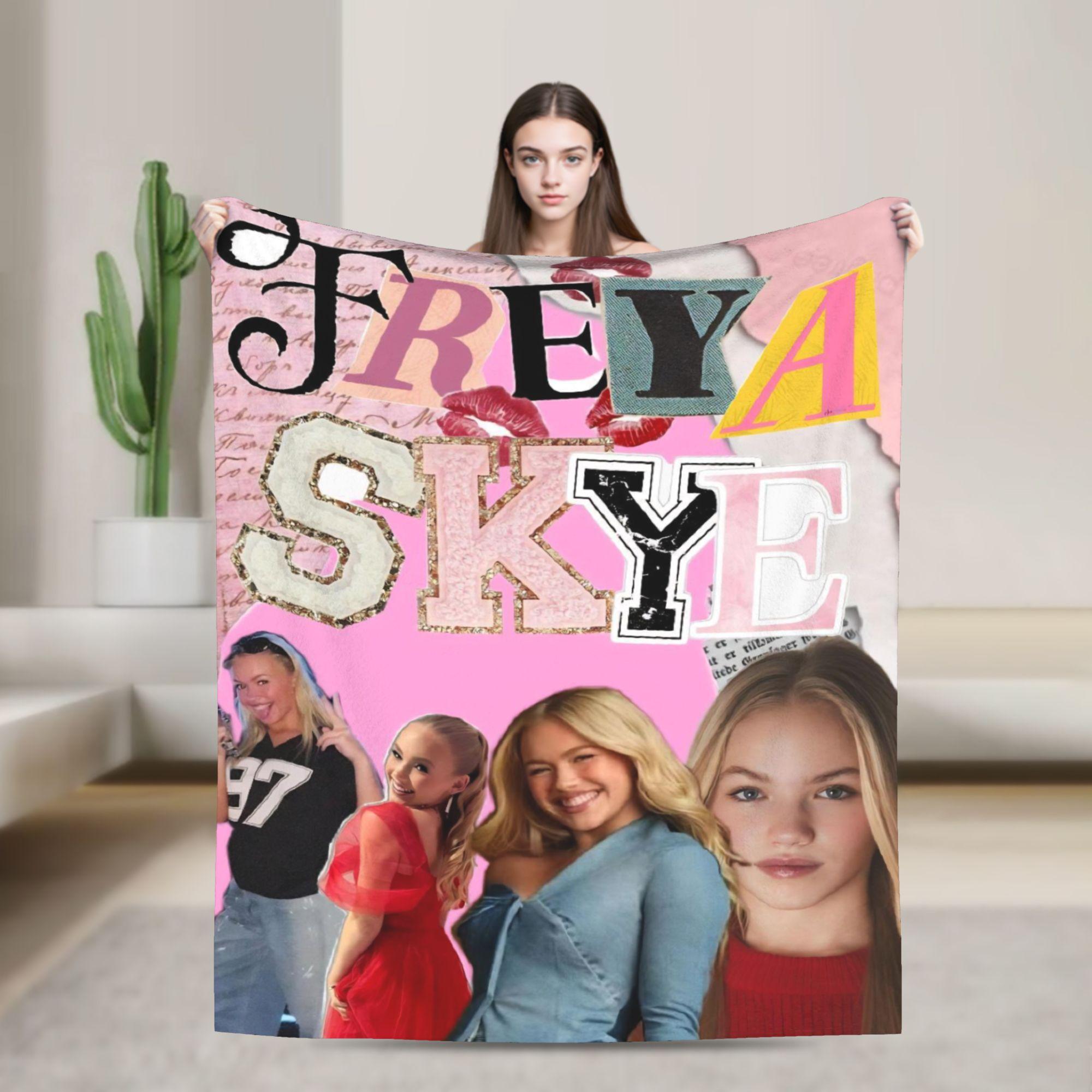 Freya Skye Singer Tour 2026 Blanket Multi-size Soft and Lightweight Throw Blankets for Couch Sofa and Bed 130x150cm
Freya Skye Singer Tour 2026 Blanket Multi-size Soft and Lightweight Throw Blankets for Couch Sofa and Bed 130x150cm