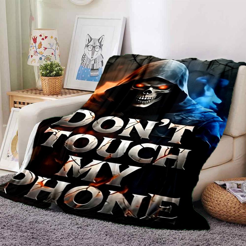 1pc DON T TOUCH MY PHONE Themed Printed Soft and Comfortable Home Blanket, Small Throw Blanket, Nap Blanket, Suitable as a Gift l058 80cmx120cm(31inx47in)
1pc DON T TOUCH MY PHONE Themed Printed Soft and Comfortable Home Blanket, Small Throw Blanket, Nap Blanket, Suitable as a Gift l058 80cmx120cm(31inx47in)