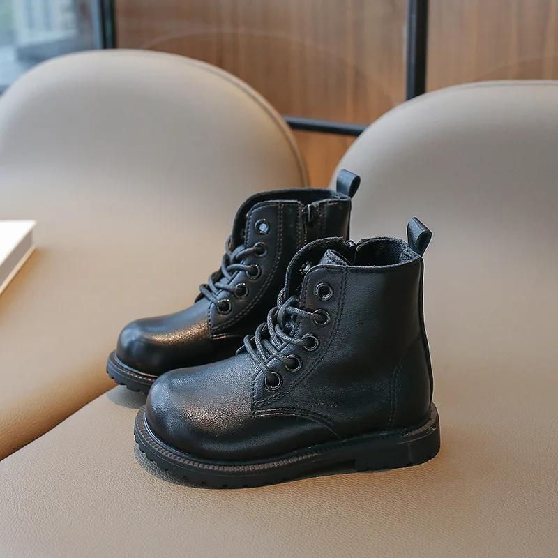 Girl Boot Children Short Boots Boys Leather Shoes Student Performance Leather Boots Winter Shoe for Girl Paltform Boot Kids Shoe 23 чорний
Girl Boot Children Short Boots Boys Leather Shoes Student Performance Leather Boots Winter Shoe for Girl Paltform Boot Kids Shoe 23 чорний