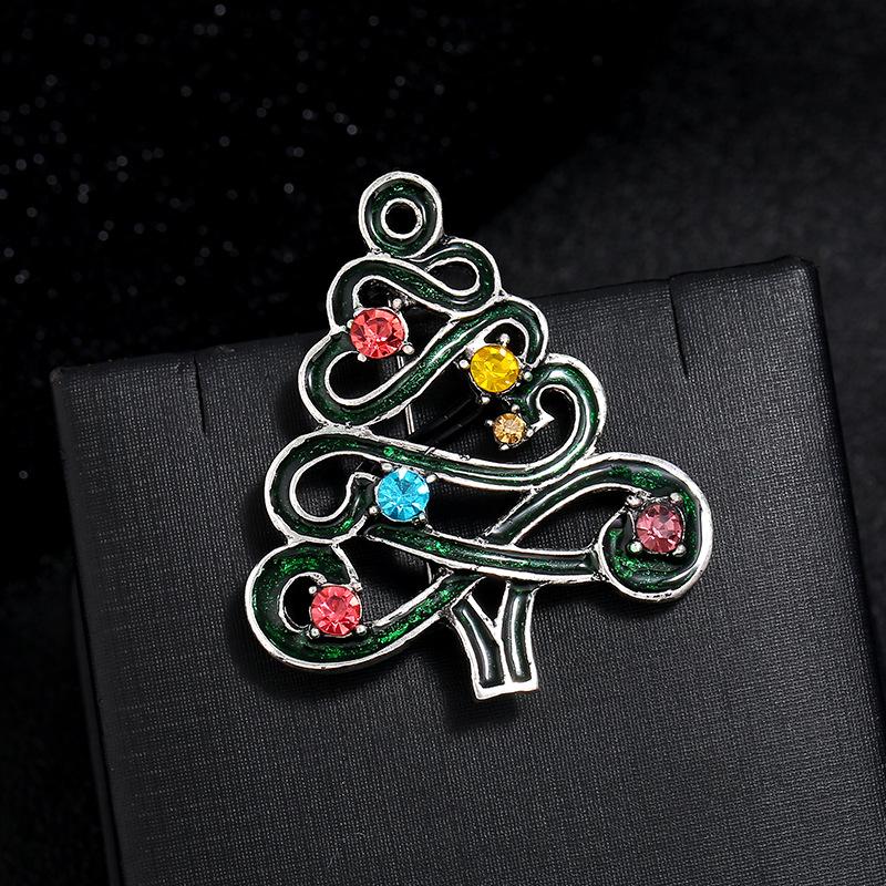 Christmas Suit Corsage Universal Alloy Corsage Pin Fashionable and Versatile Clothes Bag Scarf Accessories Christmas Brooch
Christmas Suit Corsage Universal Alloy Corsage Pin Fashionable and Versatile Clothes Bag Scarf Accessories Christmas Brooch