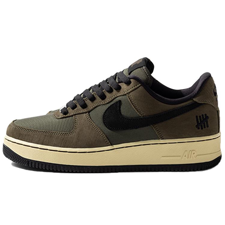Nike X Undefeated Air Force 1 Low Sp Ballistic DH3064-300 37.5
Nike X Undefeated Air Force 1 Low Sp Ballistic DH3064-300 37.5