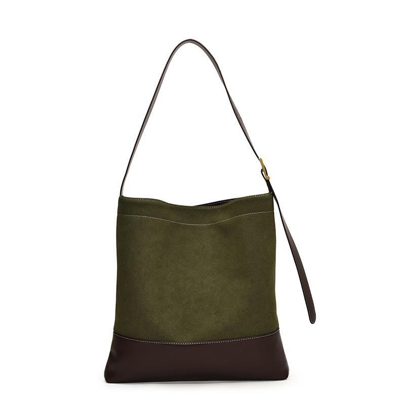 Autumn and winter new retro fashion trendy matte casual tote bag women s large-capacity shoulder bag commuter women s bag зелений
Autumn and winter new retro fashion trendy matte casual tote bag women s large-capacity shoulder bag commuter women s bag зелений