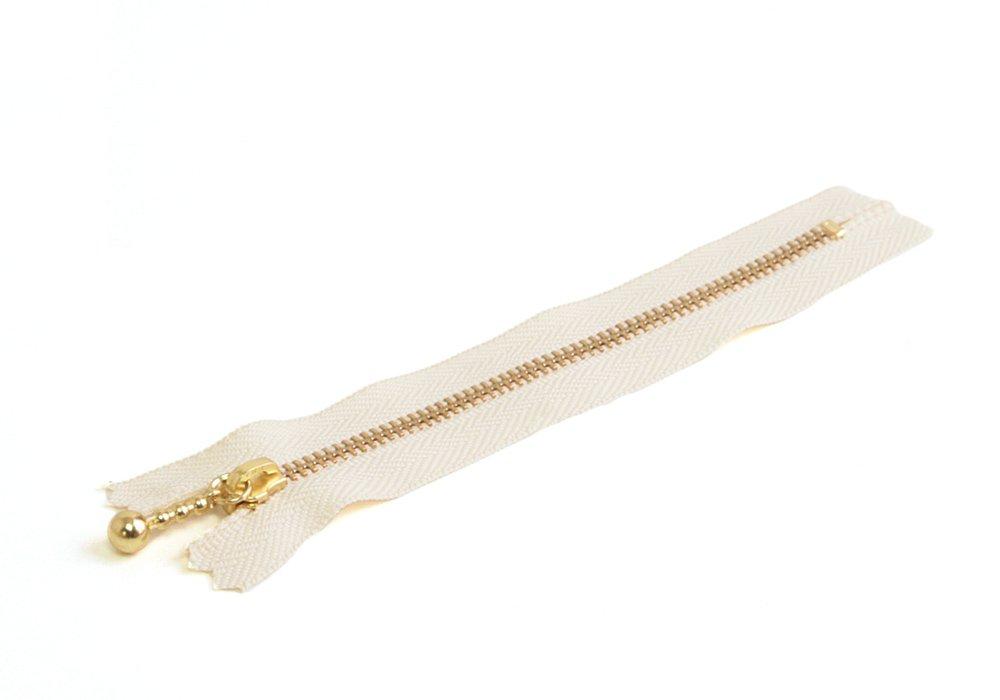 20cm Cream Zippers with Sliders, Pack of 10 for Sewing Crafts
20cm Cream Zippers with Sliders, Pack of 10 for Sewing Crafts