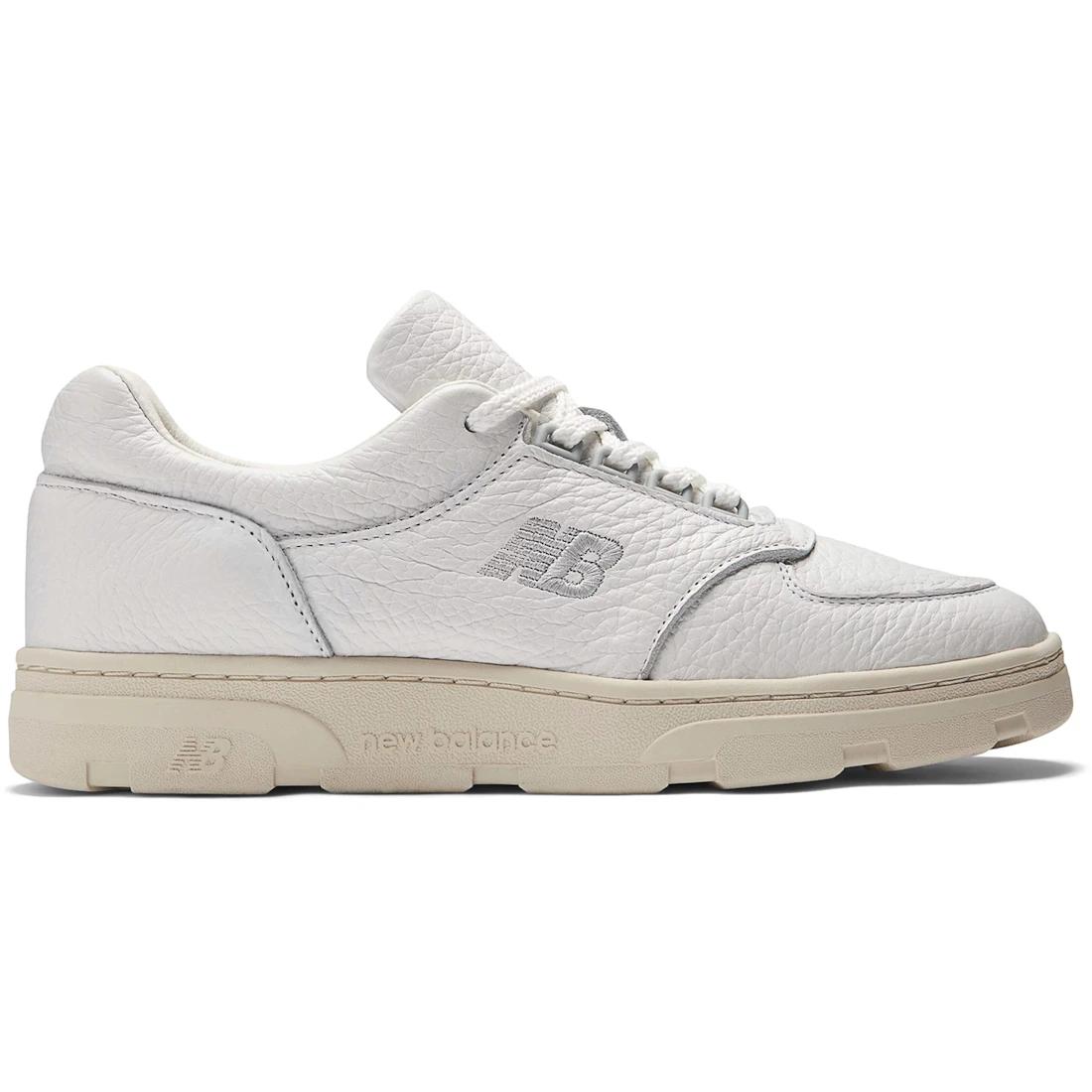 Sneaker New Balance Allerdale MiUK White(UADWWHI) 44
Sneaker New Balance Allerdale MiUK White(UADWWHI) 44
