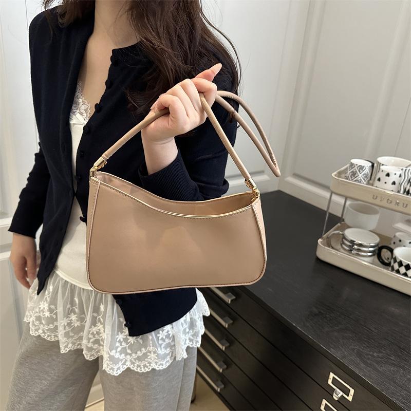 2025 summer new minimalist fashion messenger bag personalized underarm bag solid color messenger bag niche crescent bag women чёрный
2025 summer new minimalist fashion messenger bag personalized underarm bag solid color messenger bag niche crescent bag women чёрный