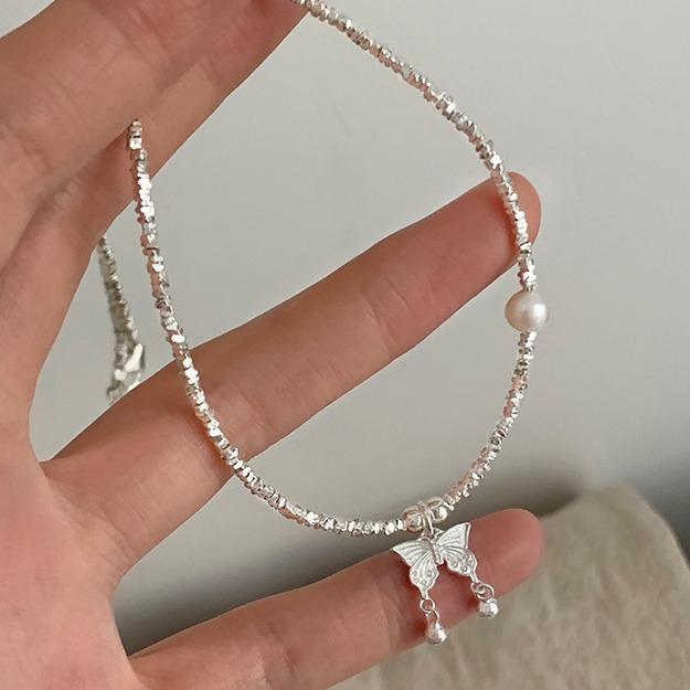 Trendy Silver Butterfly Pearl Necklace for Women - Delicate, Stylish, Versatile Clavicle Chain
Trendy Silver Butterfly Pearl Necklace for Women - Delicate, Stylish, Versatile Clavicle Chain