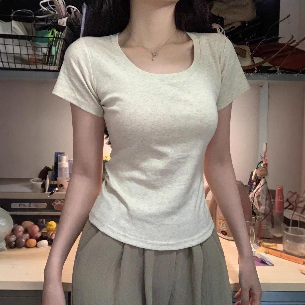 Women s Gray Slim-Fit U-Neck Short-Sleeve T-Shirt - Korean Style Summer Top Medium
Women s Gray Slim-Fit U-Neck Short-Sleeve T-Shirt - Korean Style Summer Top Medium