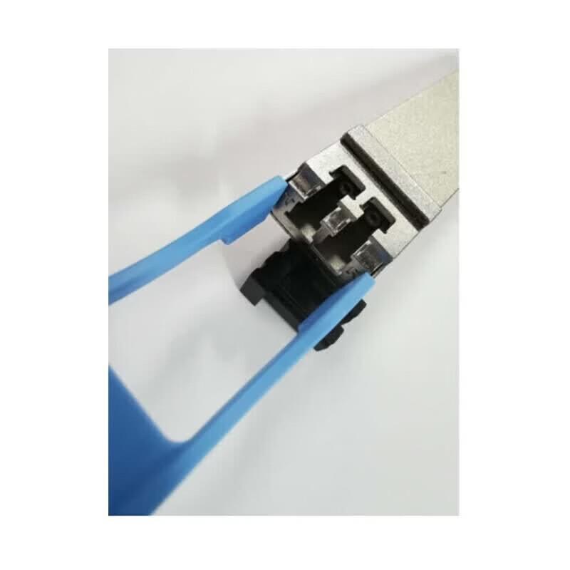 Huawei QSFP-40G-LR4 40G Optical Transceiver Module
Huawei QSFP-40G-LR4 40G Optical Transceiver Module