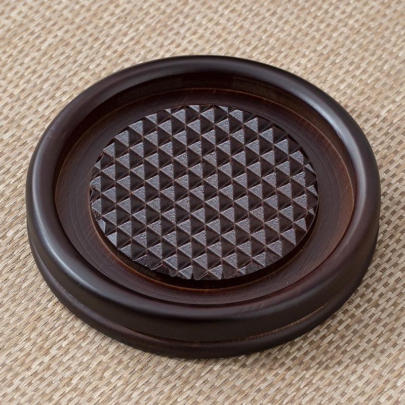 Bamboo walnut household pot bearing dry bubble table high-end solid wood small tea tray Japanese purple clay pot pot mat
Bamboo walnut household pot bearing dry bubble table high-end solid wood small tea tray Japanese purple clay pot pot mat