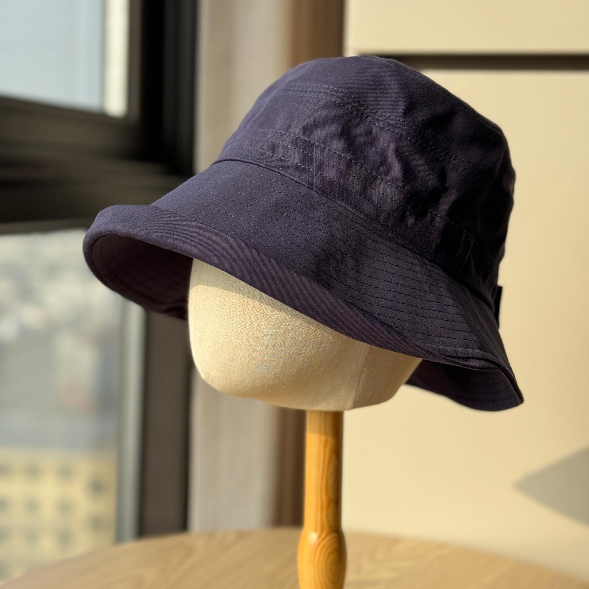 2026New lightweight fisherman hat for women, summer large head circumference, makes the face look smaller, sun protection hat, simple bucket hat, Adult54-60Adjustable темно-синього кольору
2026New lightweight fisherman hat for women, summer large head circumference, makes the face look smaller, sun protection hat, simple bucket hat, Adult54-60Adjustable темно-синього кольору