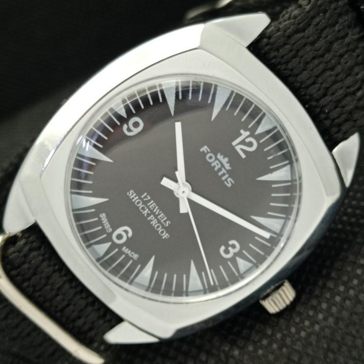 ВОССТАНОВЛЕННЫЕ ШВЕЙЦАРСКИЕ МУЖСКИЕ НАРУЧНЫЕ ЧАСЫ FORTIS WINDING С ЧЕРНЫМ ЦИФЕРБЛАТОМ 622b-a416720-2 lot622b-a416720
ВОССТАНОВЛЕННЫЕ ШВЕЙЦАРСКИЕ МУЖСКИЕ НАРУЧНЫЕ ЧАСЫ FORTIS WINDING С ЧЕРНЫМ ЦИФЕРБЛАТОМ 622b-a416720-2 lot622b-a416720