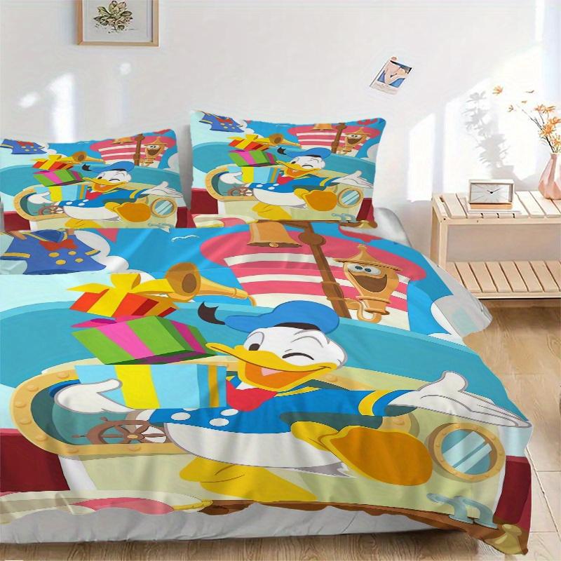 3pcs Gift Donald Duck Printed Bedding Set, Soft and Comfortable Quilt Cover for Bedroom, Guest Room (1 Duvet Cover + 2 Pillowcases, Pillow C 135x200cm
3pcs Gift Donald Duck Printed Bedding Set, Soft and Comfortable Quilt Cover for Bedroom, Guest Room (1 Duvet Cover + 2 Pillowcases, Pillow C 135x200cm