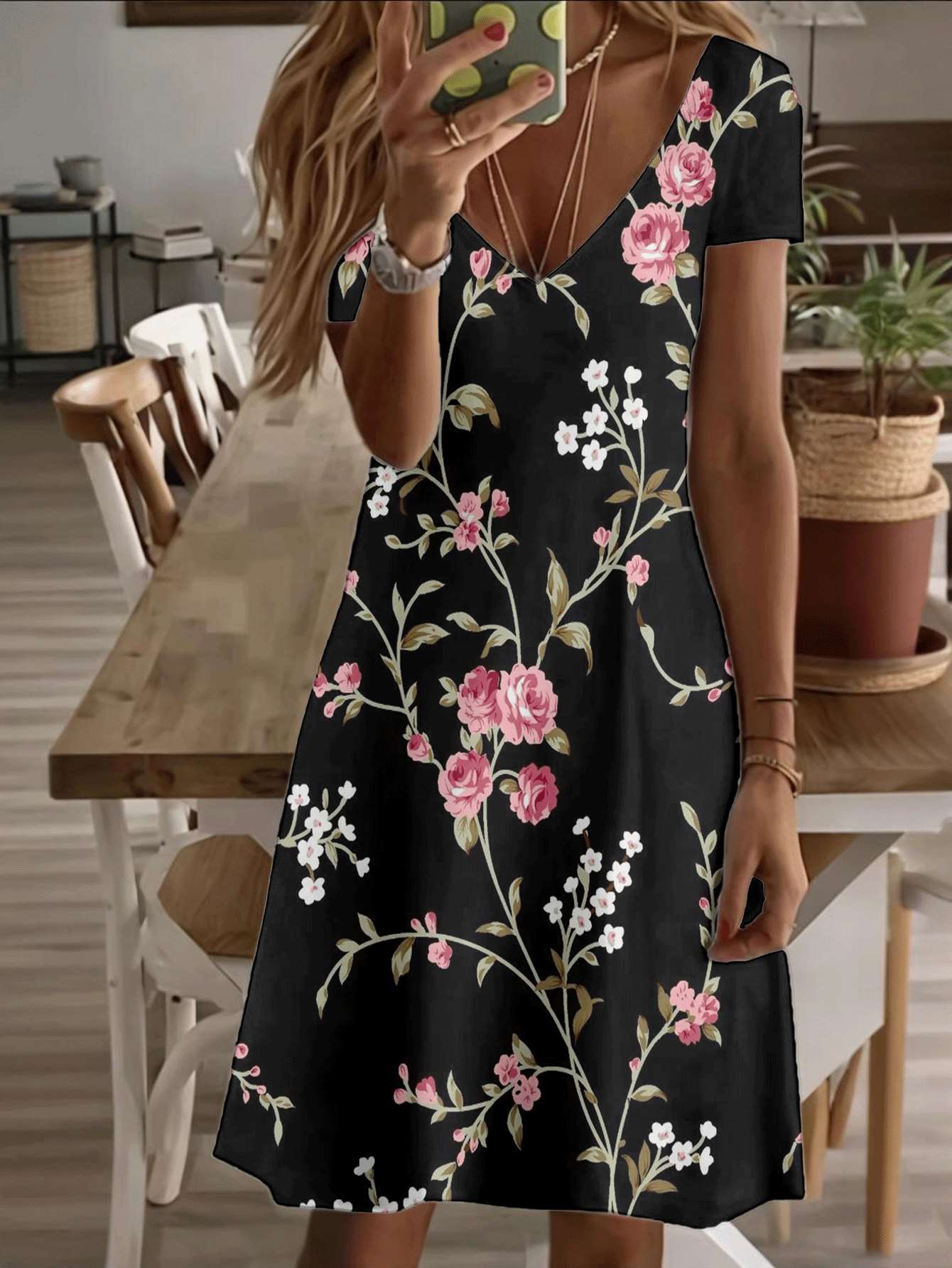 Vneck shortsleeve midi dress floral rose print 3D premium printing durable casual fashion summer women elegant black blooming flower pattern stylish c M дубильная кора
Vneck shortsleeve midi dress floral rose print 3D premium printing durable casual fashion summer women elegant black blooming flower pattern stylish c M дубильная кора