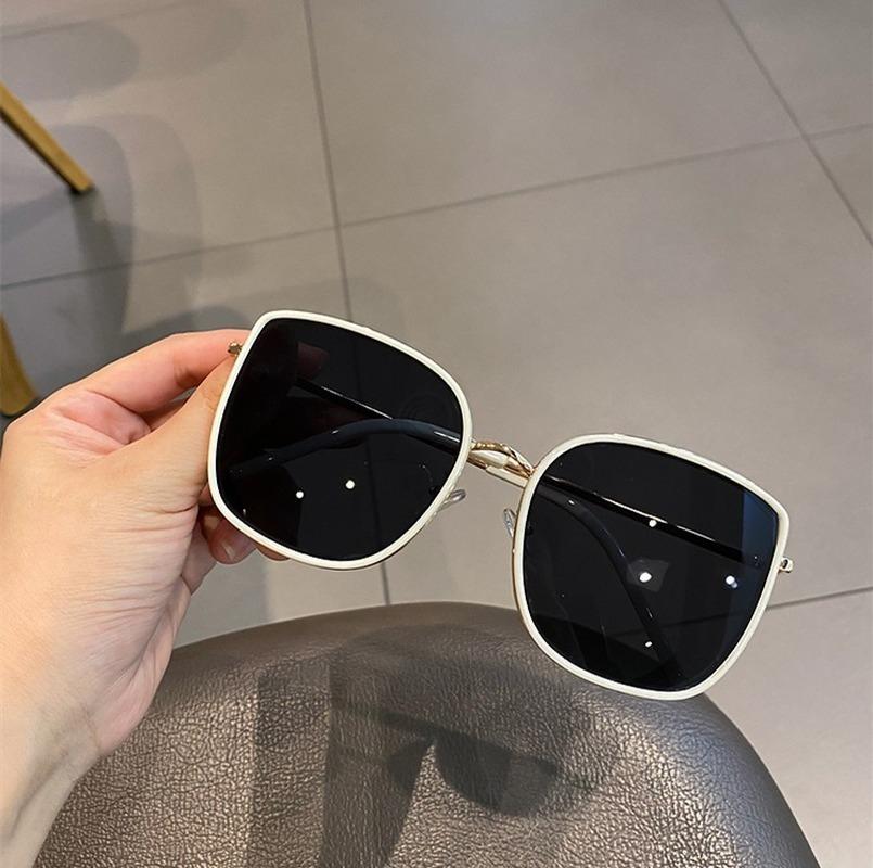 Trend Square Sunglasses Women Vintage Oversized Sun Glasses Men Brand Designer Fashion Outdoor UV400 Gafas De Sol Picture color
Trend Square Sunglasses Women Vintage Oversized Sun Glasses Men Brand Designer Fashion Outdoor UV400 Gafas De Sol Picture color