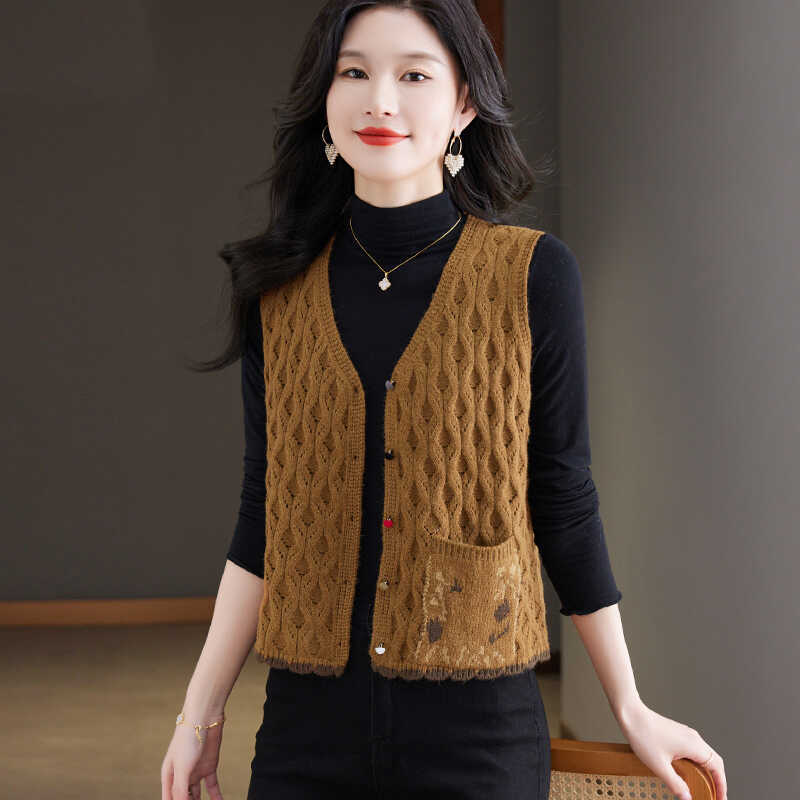 жилет куртка для женщин на весну и осень без рукавов топ свободный трикотажный кардиган тонкий свитер XL
жилет куртка для женщин на весну и осень без рукавов топ свободный трикотажный кардиган тонкий свитер XL