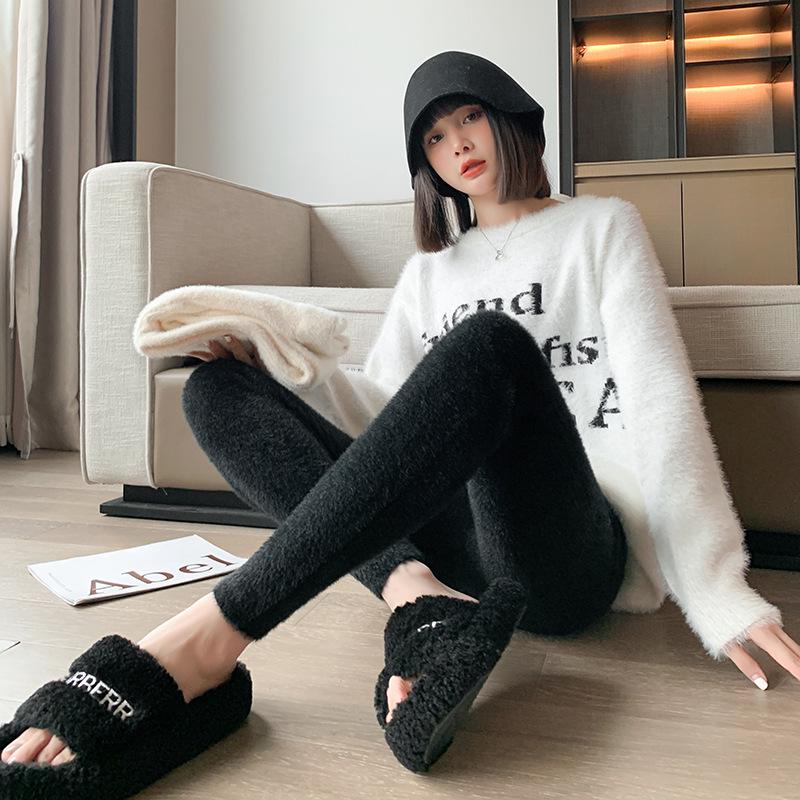 Thickened Fluffy Women s High Waist Slimming Skinny Pants - Trendy Autumn/Winter Inner Wear 2025 One Size чёрный
Thickened Fluffy Women s High Waist Slimming Skinny Pants - Trendy Autumn/Winter Inner Wear 2025 One Size чёрный