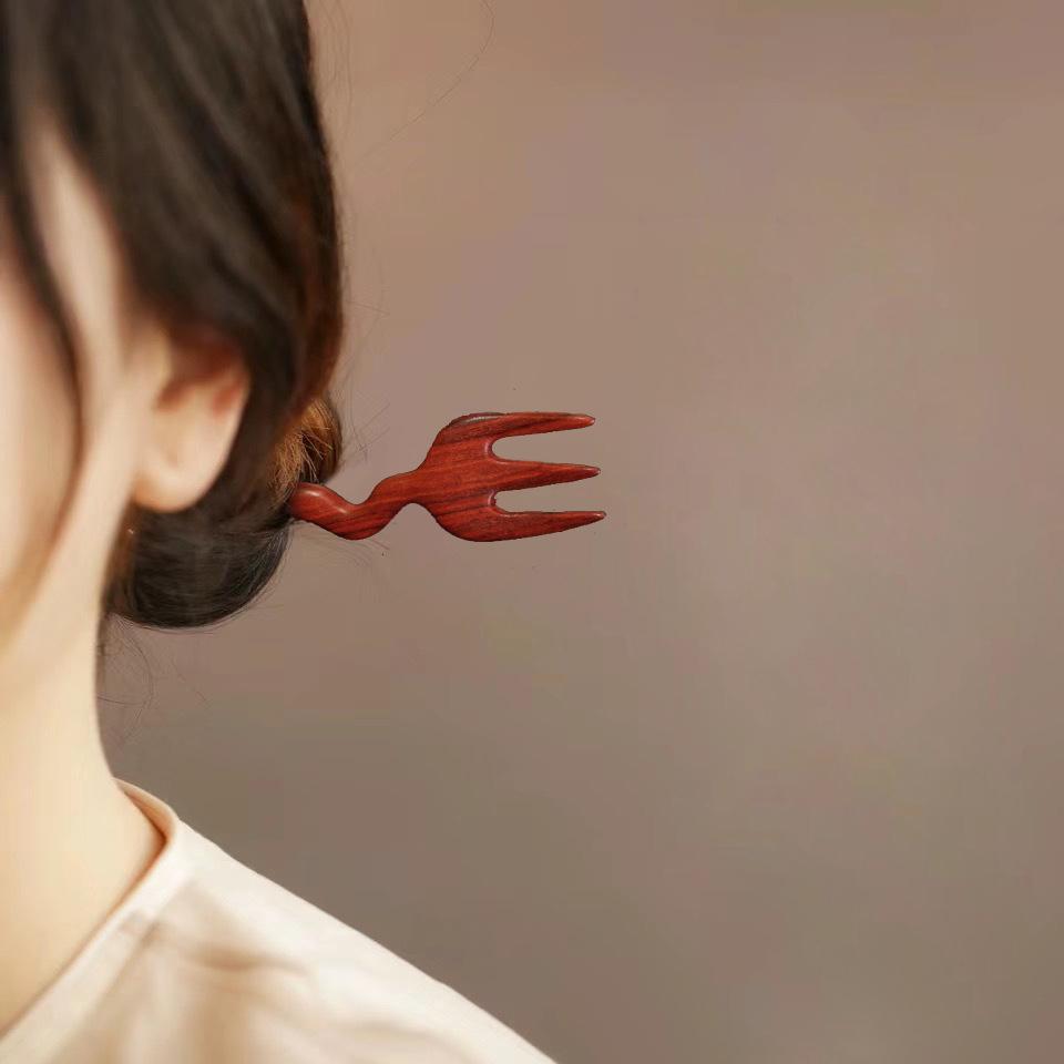 Fashion Vintage Wood Creative Funy Tableware Fork Hairpin Chopstick Hair Stick Hair Ornament Headdress Hair Accessories Hair Pin
Fashion Vintage Wood Creative Funy Tableware Fork Hairpin Chopstick Hair Stick Hair Ornament Headdress Hair Accessories Hair Pin