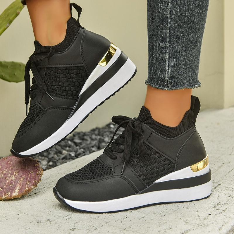 Women Sneakers 2026 Spring New Luxury Flat Loafers Comfortable Slip on Soft Female Sneakers Lightweight Outdoor Shoes for Womens 36 чёрный
Women Sneakers 2026 Spring New Luxury Flat Loafers Comfortable Slip on Soft Female Sneakers Lightweight Outdoor Shoes for Womens 36 чёрный