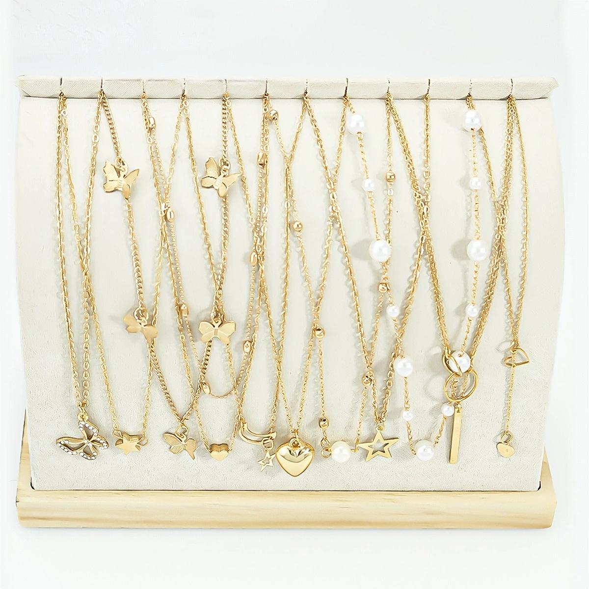 Popular jewelry women s necklace set versatile style Middle East jewelry foreign trade
Popular jewelry women s necklace set versatile style Middle East jewelry foreign trade