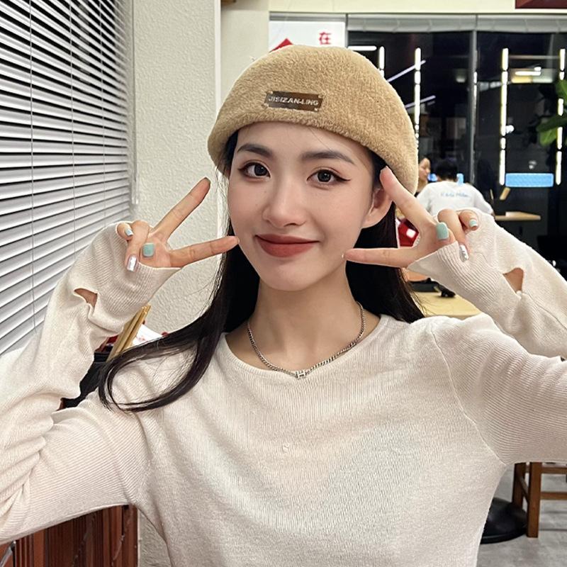 Осенне-зимняя теплая шапка из кроличьего меха женская двусторонняя берет ретро универсальная двусторонняя кепка однотонная шляпа художника one size fits all хаки
Осенне-зимняя теплая шапка из кроличьего меха женская двусторонняя берет ретро универсальная двусторонняя кепка однотонная шляпа художника one size fits all хаки