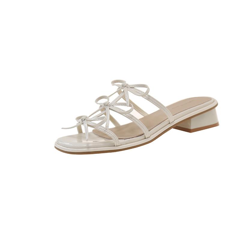 Gentle fairy sandals 2025 summer new French temperament elegant woven thin strap open-toed thick heel Roman sandals 35
Gentle fairy sandals 2025 summer new French temperament elegant woven thin strap open-toed thick heel Roman sandals 35
