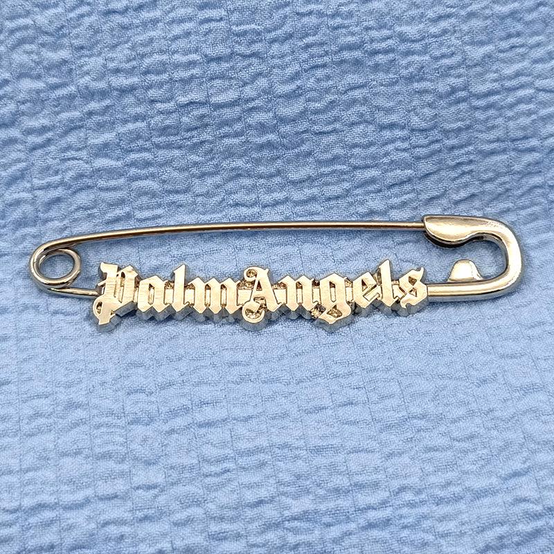 Adjustable Anti-Exposure English Letter Brooch Pin for Clothing
Adjustable Anti-Exposure English Letter Brooch Pin for Clothing