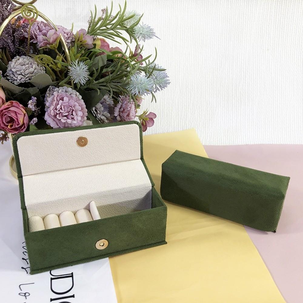 Fashion Velvet Storage Box Portable Multi-functional Holder Solid Color Compact Jewelry Display Box Jewelry Organizer зелений
Fashion Velvet Storage Box Portable Multi-functional Holder Solid Color Compact Jewelry Display Box Jewelry Organizer зелений