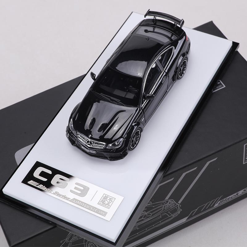 BUZHENG MODEL 1:64 Mercedes C63 Resin Model Car Limited Edition чёрный
BUZHENG MODEL 1:64 Mercedes C63 Resin Model Car Limited Edition чёрный