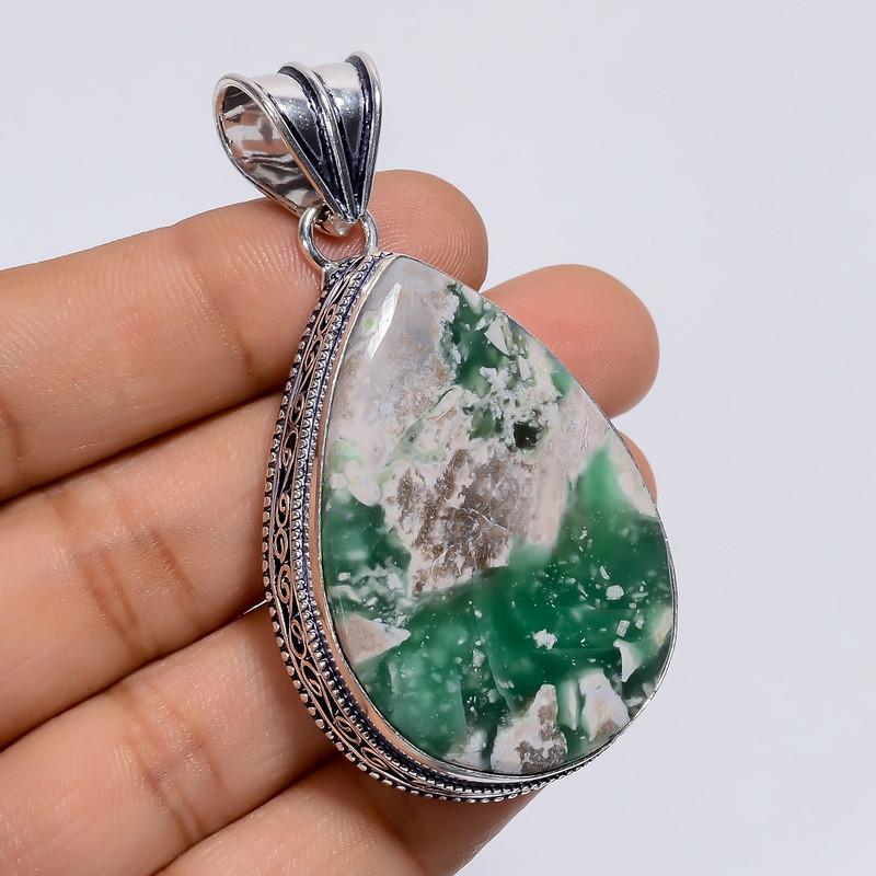Exclusive Top Grade Qualite 100% Natural Variscite Pear Shape Vintage Style Handmade Jewelry 925 Steling Silver Plated Pendant 2.3 WSJ-4836 2.3
Exclusive Top Grade Qualite 100% Natural Variscite Pear Shape Vintage Style Handmade Jewelry 925 Steling Silver Plated Pendant 2.3 WSJ-4836 2.3