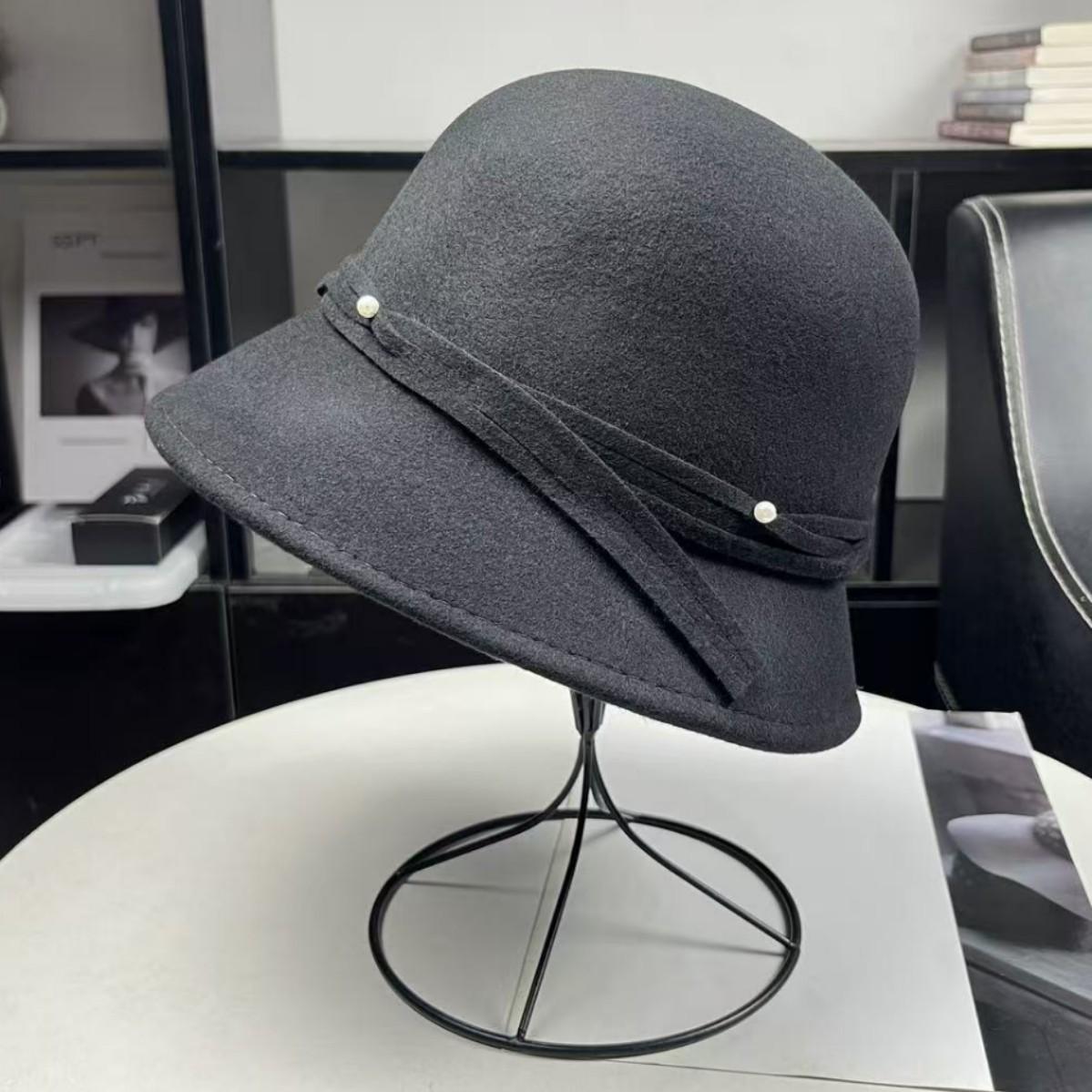 Top hat women s high-end autumn and winter French retro wool basin hat fisherman hat women s temperament gold wind shows small face One size fits all чёрный
Top hat women s high-end autumn and winter French retro wool basin hat fisherman hat women s temperament gold wind shows small face One size fits all чёрный