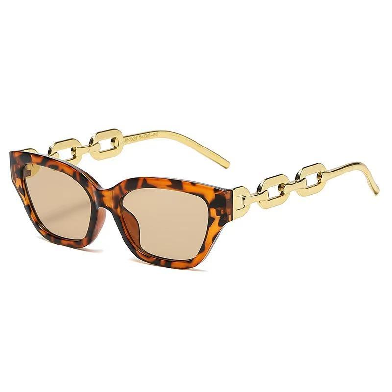 New Small Frame Cat Eye Sunglasses Retro Women Summer Sun Shading Eyeglasses Fashion UV Protection Eyeglass UV400 Glasses 1PC
New Small Frame Cat Eye Sunglasses Retro Women Summer Sun Shading Eyeglasses Fashion UV Protection Eyeglass UV400 Glasses 1PC
