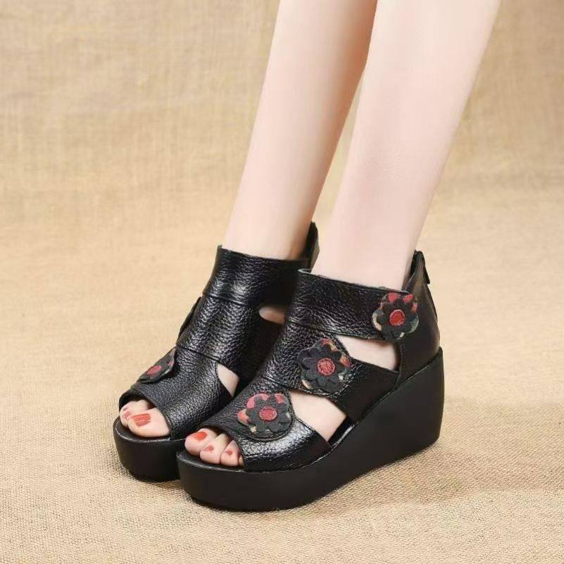 Summer Thick-soled Women s Shoes, Wedge-heeled Sandals, Ethnic Style Fashion Fairy Roman Fish Mouth High-top Mother Shoes 40 чорний
Summer Thick-soled Women s Shoes, Wedge-heeled Sandals, Ethnic Style Fashion Fairy Roman Fish Mouth High-top Mother Shoes 40 чорний