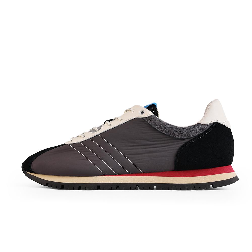 PANE Pace Nostalgia 60 Collection THRILL PARK Joyful Park Cushioning Slip Resistant Abrasion Resistant Low top PN5252BLK20B 35
PANE Pace Nostalgia 60 Collection THRILL PARK Joyful Park Cushioning Slip Resistant Abrasion Resistant Low top PN5252BLK20B 35