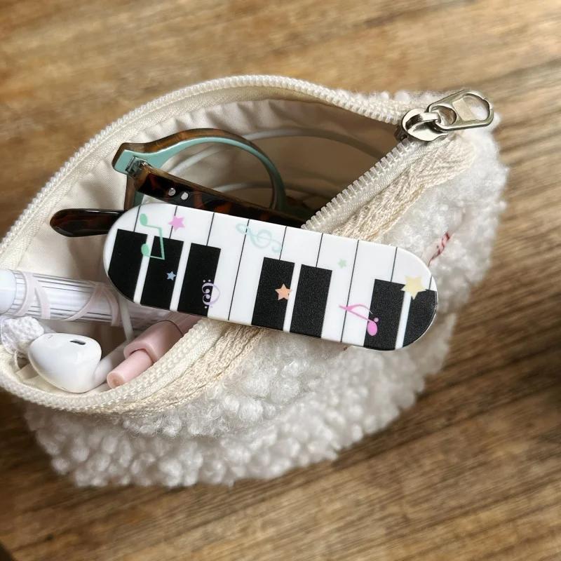 Ins Korean Creative Blue Star Print Piano Finger Holder Cute Phone Case For iPhone 17 16 15 14 13 12 11 Pro Max Plus Y2K Cover iPhone 11
Ins Korean Creative Blue Star Print Piano Finger Holder Cute Phone Case For iPhone 17 16 15 14 13 12 11 Pro Max Plus Y2K Cover iPhone 11