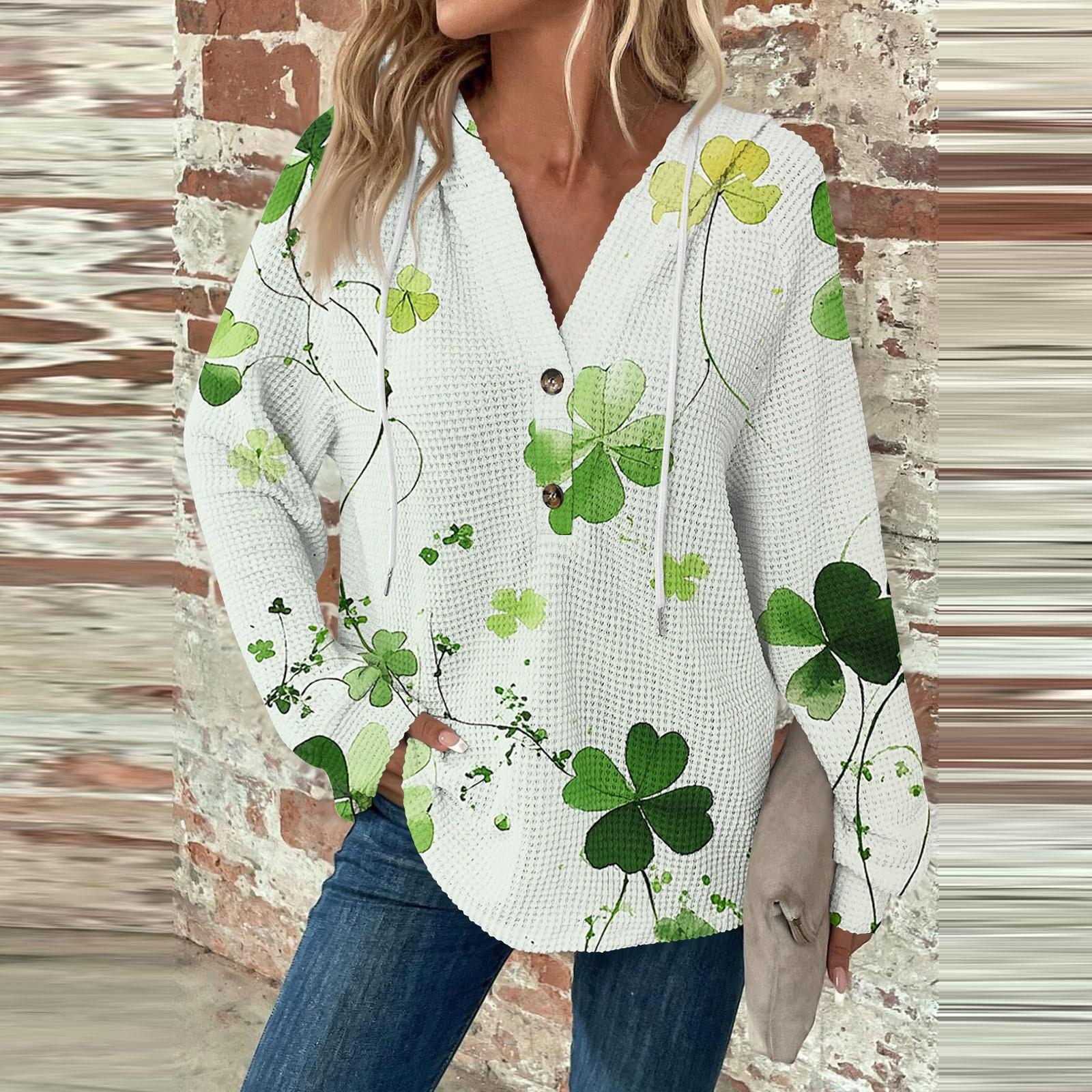 Женская повседневная кофта с длинным рукавом и V-образным вырезом на пуговицах. Кофта с капюшоном и завязками на кулиске с принтом Патрика XL белый
Женская повседневная кофта с длинным рукавом и V-образным вырезом на пуговицах. Кофта с капюшоном и завязками на кулиске с принтом Патрика XL белый